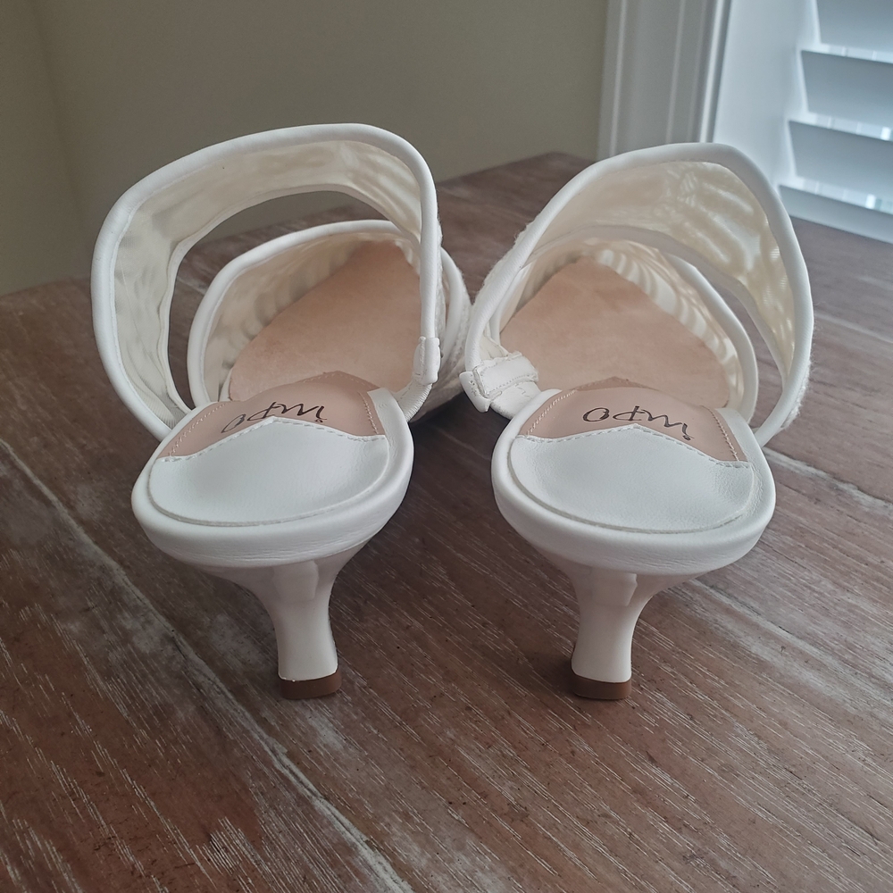 NWOT White Lace Kitten Heel Pump Size 9, never worn - Picture 3 of 4